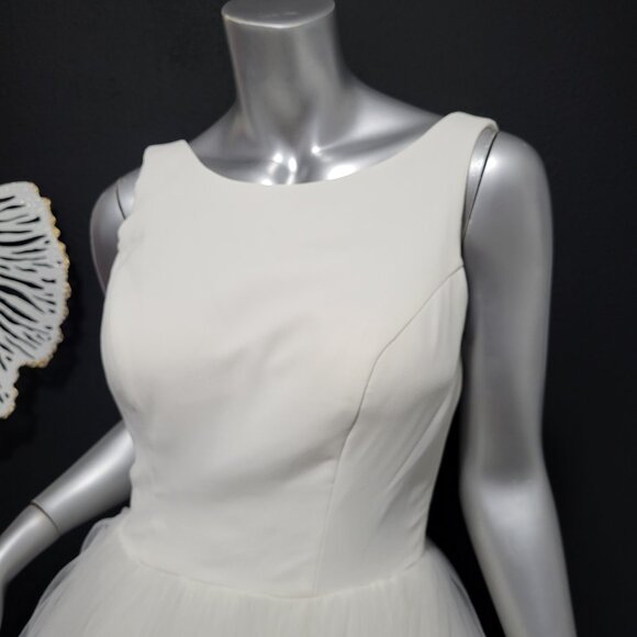 $1780~JUSTIN ALEXANDER~4/6~IVORY OFF WHITE FIT & FLARE BALLGOWN WEDDING DRESS - Picture 2 of 16